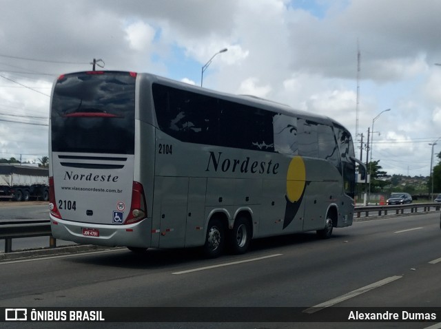 Viação Nordeste 2104 na cidade de Bayeux, Paraíba, Brasil, por Alexandre Dumas. ID da foto: 8423389.