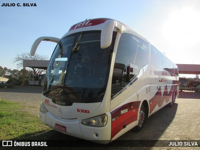 JBL Turismo 6300 na cidade de Canoas, Rio Grande do Sul, Brasil, por JULIO SILVA. Número da foto: #8426091.