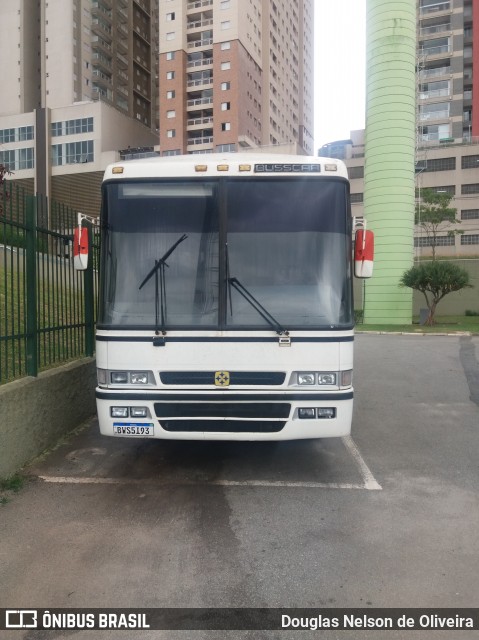 Ônibus Particulares  na cidade de Barueri, São Paulo, Brasil, por Douglas Nelson de Oliveira. ID da foto: 8427383.