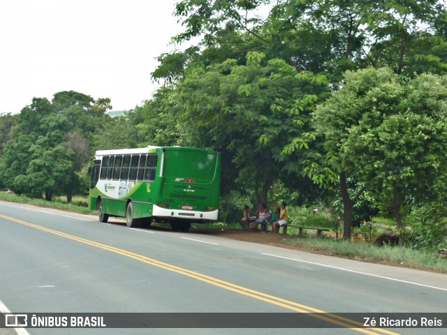 Viação Leopoldinense 2700 na cidade de Leopoldina, Minas Gerais, Brasil, por Zé Ricardo Reis. Número da foto: #8427373.