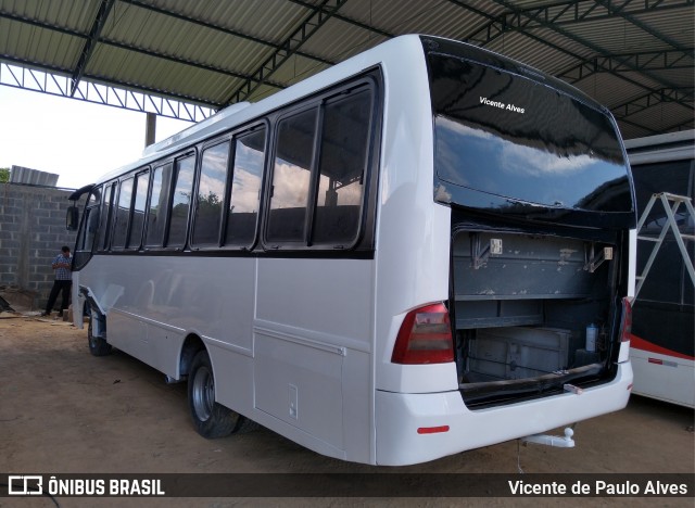 Líder Turismo 9936 na cidade de Santo Antônio do Monte, Minas Gerais, Brasil, por Vicente de Paulo Alves. Número da foto: #8425985.