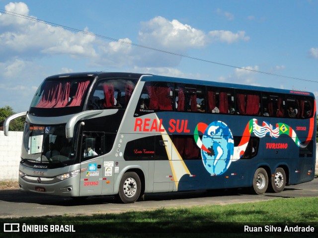 Real Sul Turismo 201352 na cidade de Teresina, Piauí, Brasil, por Ruan Silva Andrade. Número da foto: #8427713.