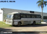 Ônibus Particulares  na cidade de Guaíba, Rio Grande do Sul, Brasil, por JULIO SILVA. Número da foto: #8426678.