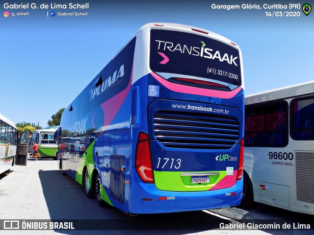 Trans Isaak Turismo 1713 na cidade de Curitiba, Paraná, Brasil, por Gabriel Giacomin de Lima. ID da foto: 8429647.