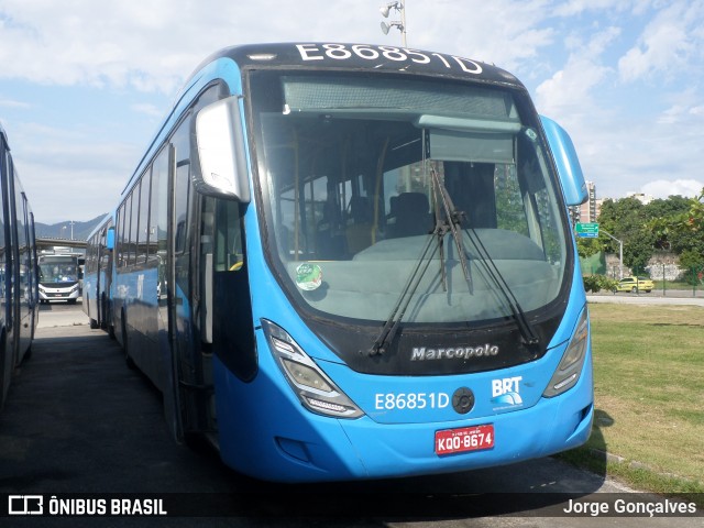 BRT RIO E86851D na cidade de Rio de Janeiro, Rio de Janeiro, Brasil, por Jorge Gonçalves. Número da foto: #8429199.