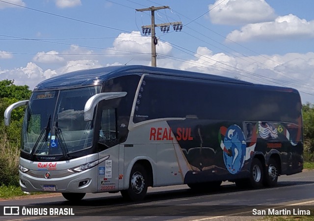 Real Sul Turismo 2020161 na cidade de José de Freitas, Piauí, Brasil, por San Martin Lima. Número da foto: #8431254.