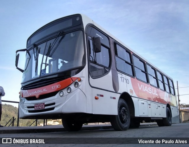 Viasul Transportes Coletivos 1710 na cidade de Itaúna, Minas Gerais, Brasil, por Vicente de Paulo Alves. ID da foto: 8432141.