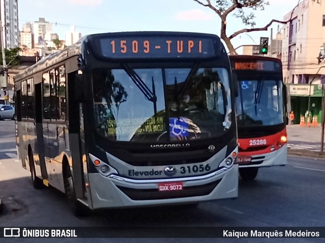 Viação Zurick 31056 na cidade de Belo Horizonte, Minas Gerais, Brasil, por Kaique Marquês Medeiros . Número da foto: #8433934.