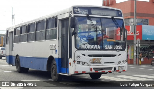 Transportes Paracito 104 na cidade de Guadalupe, Goicoechea, San José, Costa Rica, por Luis Felipe Vargas. ID da foto: 8435721.