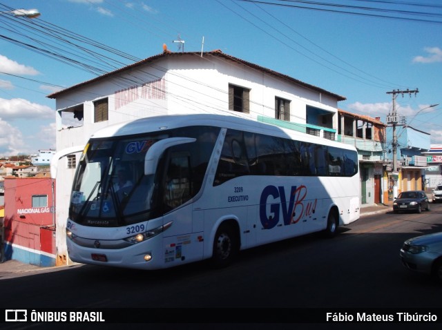 GV Bus Transportes e Turismo 3209 na cidade de Três Corações, Minas Gerais, Brasil, por Fábio Mateus Tibúrcio. ID da foto: 8437475.