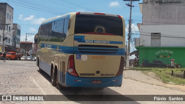 Viação Novo Horizonte 1024111 na cidade de Tanhaçu, Bahia, Brasil, por Flávio  Santos. ID da foto: 8437888.