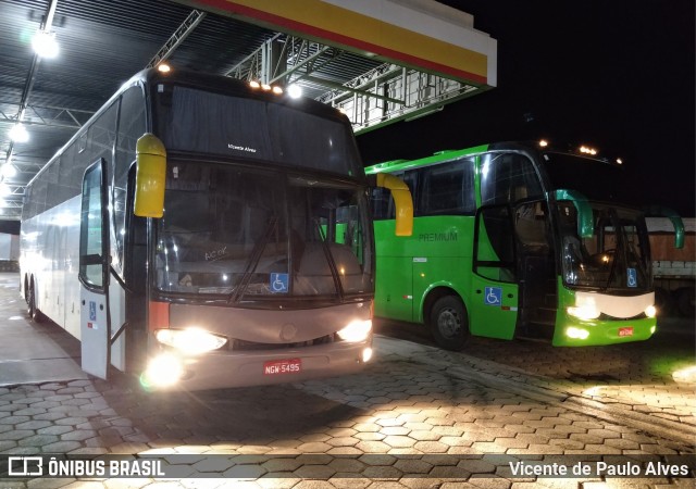 Ônibus Particulares 5495 na cidade de Aparecida de Goiânia, Goiás, Brasil, por Vicente de Paulo Alves. Número da foto: #7487042.