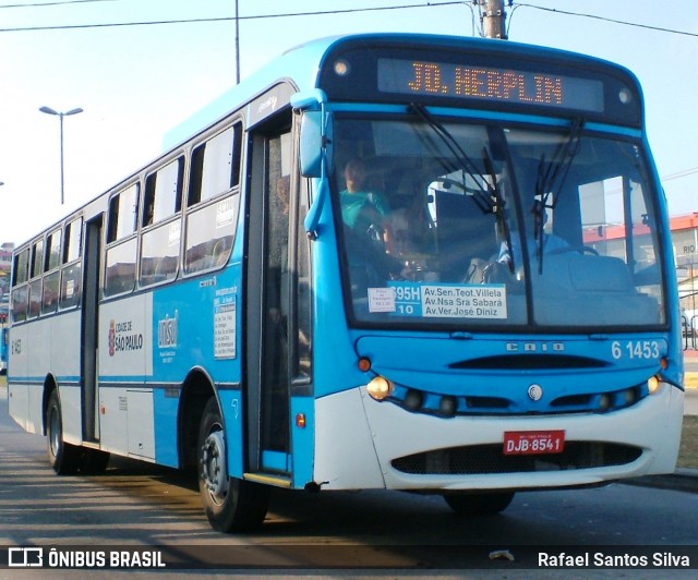 Viação Cidade Dutra 6 1453 na cidade de São Paulo, São Paulo, Brasil, por Rafael Santos Silva. Número da foto: #7485482.