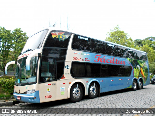 Fáciltur Agência de Viagens e Turismo 1080 na cidade de Petrópolis, Rio de Janeiro, Brasil, por Zé Ricardo Reis. Número da foto: #7485672.