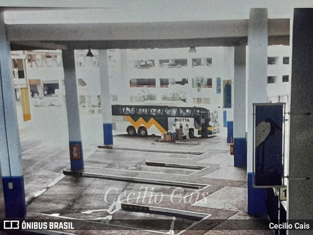 Viação Motta 59305 na cidade de Rio de Janeiro, Rio de Janeiro, Brasil, por Cecilio Cais. Número da foto: #7512115.