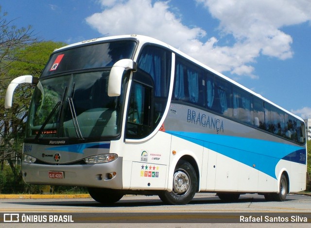 Auto Viação Bragança 5014 na cidade de São Paulo, São Paulo, Brasil, por Rafael Santos Silva. Número da foto: #7517127.
