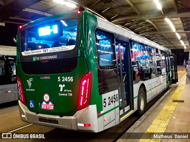 Via Sudeste Transportes S.A. 5 2456 na cidade de São Paulo, São Paulo, Brasil, por Matheus  Daniel. ID da foto: 7515814.