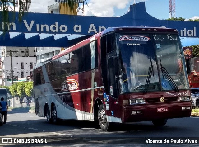 Lutrans Turismo e Fretamento 2070 na cidade de Aparecida, São Paulo, Brasil, por Vicente de Paulo Alves. ID da foto: 7516162.