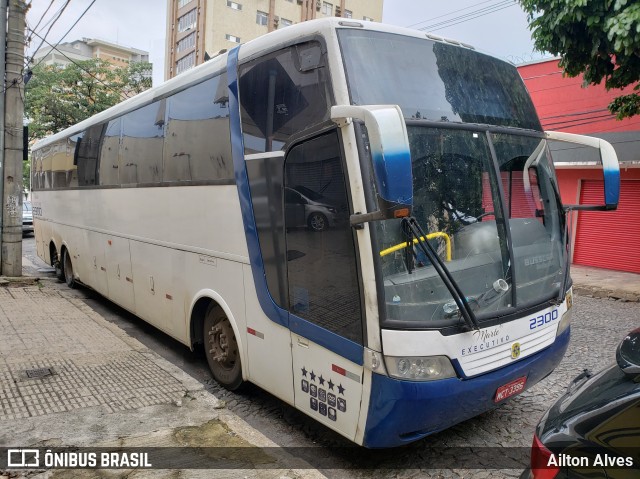 Lokatur 2300 na cidade de Belo Horizonte, Minas Gerais, Brasil, por Ailton Alves. ID da foto: 7516161.