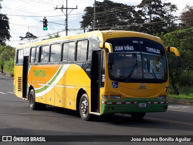 Transtusa 77 na cidade de Paraíso, Paraíso, Cartago, Costa Rica, por Jose Andres Bonilla Aguilar. ID da foto: 7516726.