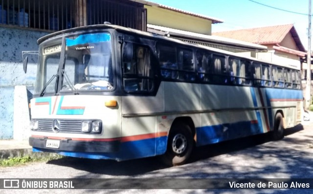 Ônibus Particulares 5444 na cidade de Matozinhos, Minas Gerais, Brasil, por Vicente de Paulo Alves. ID da foto: 7517615.