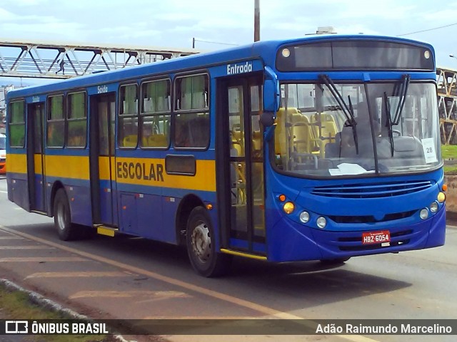 Escolares 6054 na cidade de Belo Horizonte, Minas Gerais, Brasil, por Adão Raimundo Marcelino. Número da foto: #7522353.