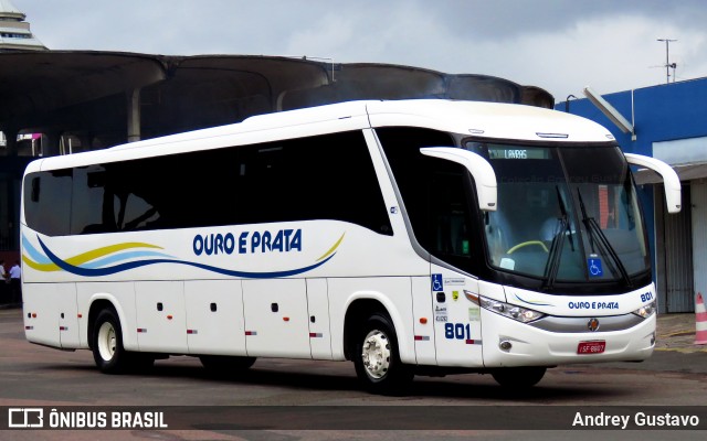 Viação Ouro e Prata 801 na cidade de Porto Alegre, Rio Grande do Sul, Brasil, por Andrey Gustavo. Número da foto: #7523950.