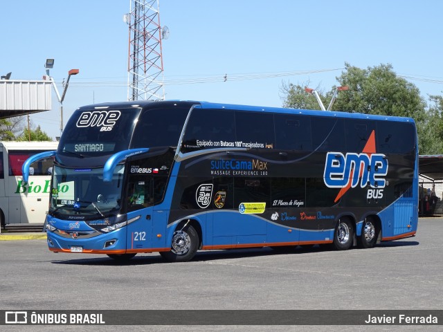 Pullman Eme Bus 212 na cidade de Chillán, Ñuble, Bío-Bío, Chile, por Javier Ferrada. ID da foto: 7526139.