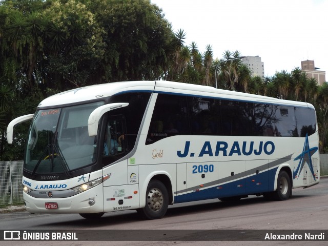 J. Araujo 2090 na cidade de Curitiba, Paraná, Brasil, por Alexandre Rodrigo. ID da foto: 7534549.