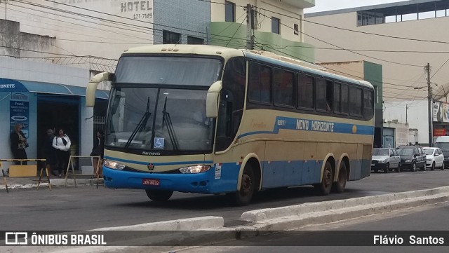 Viação Novo Horizonte 809111 na cidade de Vitória da Conquista, Bahia, Brasil, por Flávio  Santos. Número da foto: #7532665.