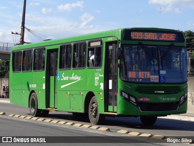 Transportes Santo Antônio RJ 161.020 na cidade de Duque de Caxias, Rio de Janeiro, Brasil, por Roger Silva. ID da foto: 7533122.