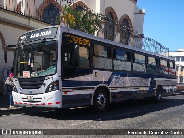 Transportes Zúñiga S.A. 19 na cidade de Hospital, San José, San José, Costa Rica, por Fernando Gonzalez Garita. Número da foto: #7540082.