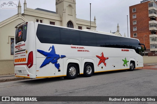 Ônibus Particulares 377 na cidade de Eastern Cape, África do Sul, por Rudnei Aparecido da Silva. ID da foto: 7540202.