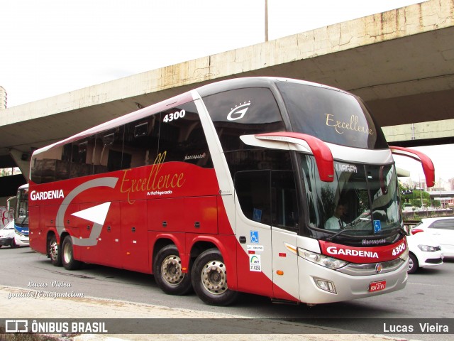 Expresso Gardenia 4300 na cidade de Belo Horizonte, Minas Gerais, Brasil, por Lucas Vieira. Número da foto: #7540844.