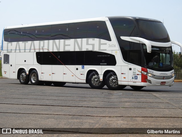 Auto Viação Catarinense 3606 na cidade de Foz do Iguaçu, Paraná, Brasil, por Gilberto Martins. Número da foto: #7488445.