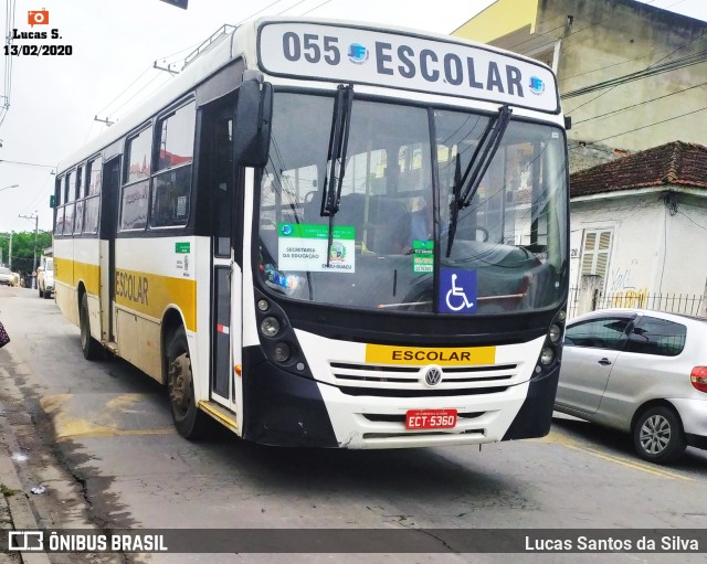 Escolares 55 na cidade de Embu-Guaçu, São Paulo, Brasil, por Lucas Santos da Silva. Número da foto: #7543009.