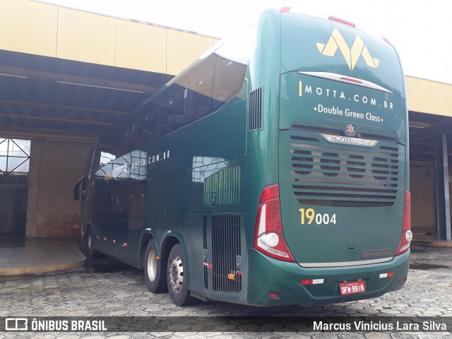 Viação Motta 19004 na cidade de Divinópolis, Minas Gerais, Brasil, por Marcus Vinicius Lara Silva. Número da foto: #7541790.