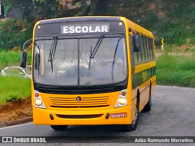 Escolares 9791 na cidade de Belo Horizonte, Minas Gerais, Brasil, por Adão Raimundo Marcelino. ID da foto: 7546772.