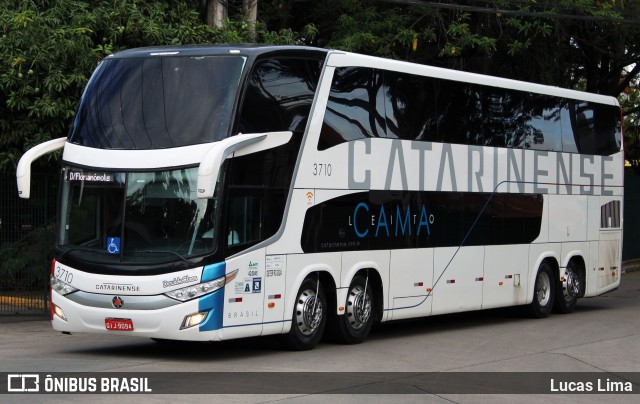 Auto Viação Catarinense 3710 na cidade de São Paulo, São Paulo, Brasil, por Lucas Lima. Número da foto: #7547865.