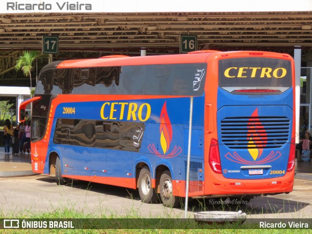 Viação Cetro 20004 na cidade de Brasília, Distrito Federal, Brasil, por Ricardo Vieira. Número da foto: #7548879.