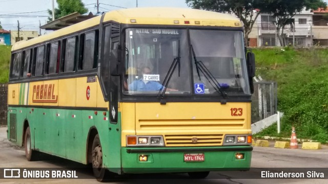 Expresso Cabral 123 na cidade de Natal, Rio Grande do Norte, Brasil, por Elianderson Silva. Número da foto: #7551411.