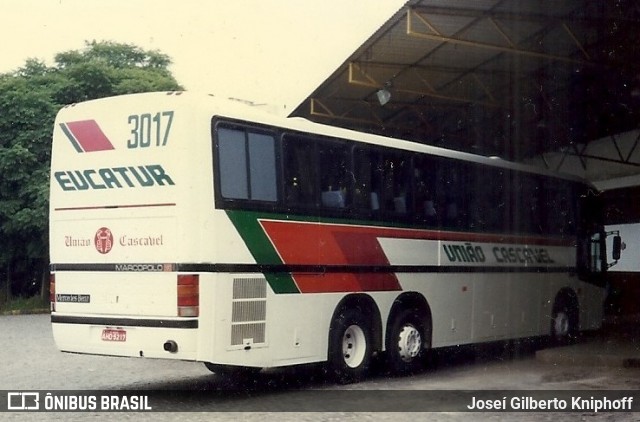 Eucatur - Empresa União Cascavel de Transportes e Turismo 3017 na cidade de Caxias do Sul, Rio Grande do Sul, Brasil, por Joseí Gilberto Kniphoff. ID da foto: 7553204.