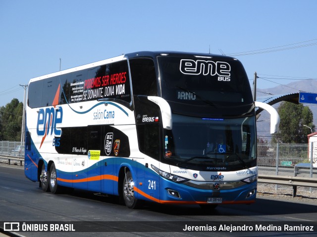 Pullman Eme Bus 241 na cidade de San Fernando, Colchagua, Libertador General Bernardo O'Higgins, Chile, por Jeremias Alejandro Medina Ramirez. ID da foto: 7553203.