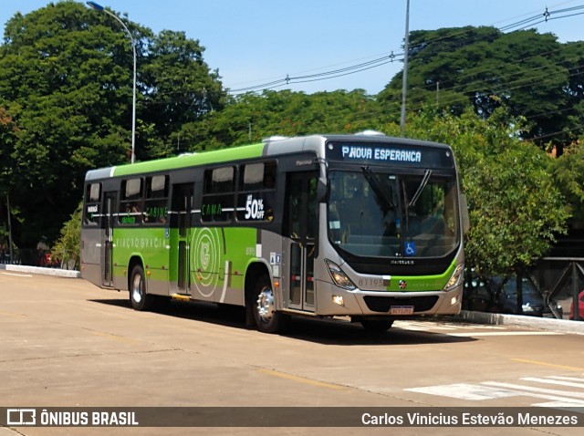 Viação Garcia 81195 na cidade de Maringá, Paraná, Brasil, por Carlos Vinicius Estevão Menezes. Número da foto: #7553060.