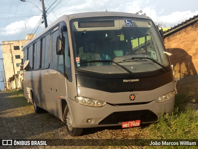 Ônibus Particulares 7425 na cidade de Divinópolis, Minas Gerais, Brasil, por João Marcos William. ID da foto: 7556057.