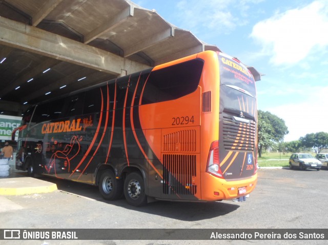 Catedral Turismo 20294 na cidade de Araguari, Minas Gerais, Brasil, por Alessandro Pereira dos Santos. Número da foto: #7560974.