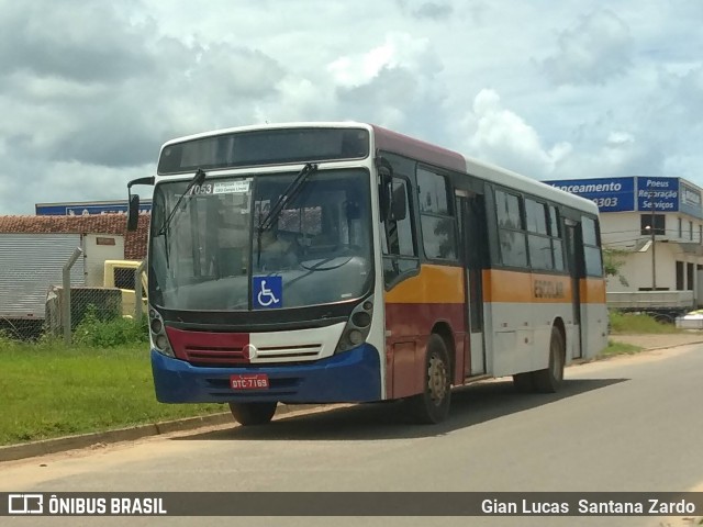 Escolares 7169 na cidade de Ji-Paraná, Rondônia, Brasil, por Gian Lucas  Santana Zardo. ID da foto: 7561469.