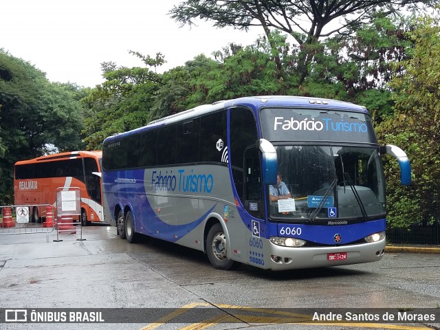 Fabricio Turismo 6060 na cidade de São Paulo, São Paulo, Brasil, por Andre Santos de Moraes. ID da foto: 7560714.