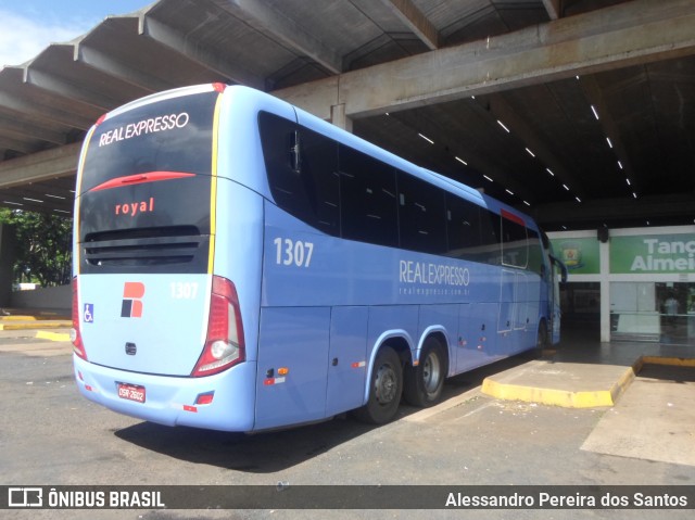 Real Expresso 1307 na cidade de Araguari, Minas Gerais, Brasil, por Alessandro Pereira dos Santos. ID da foto: 7561343.