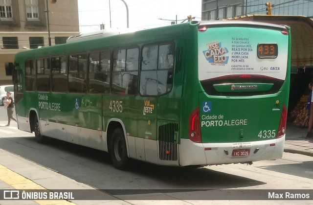 VAP - Viação Alto Petrópolis 4335 na cidade de Porto Alegre, Rio Grande do Sul, Brasil, por Max Ramos. Número da foto: #7561346.